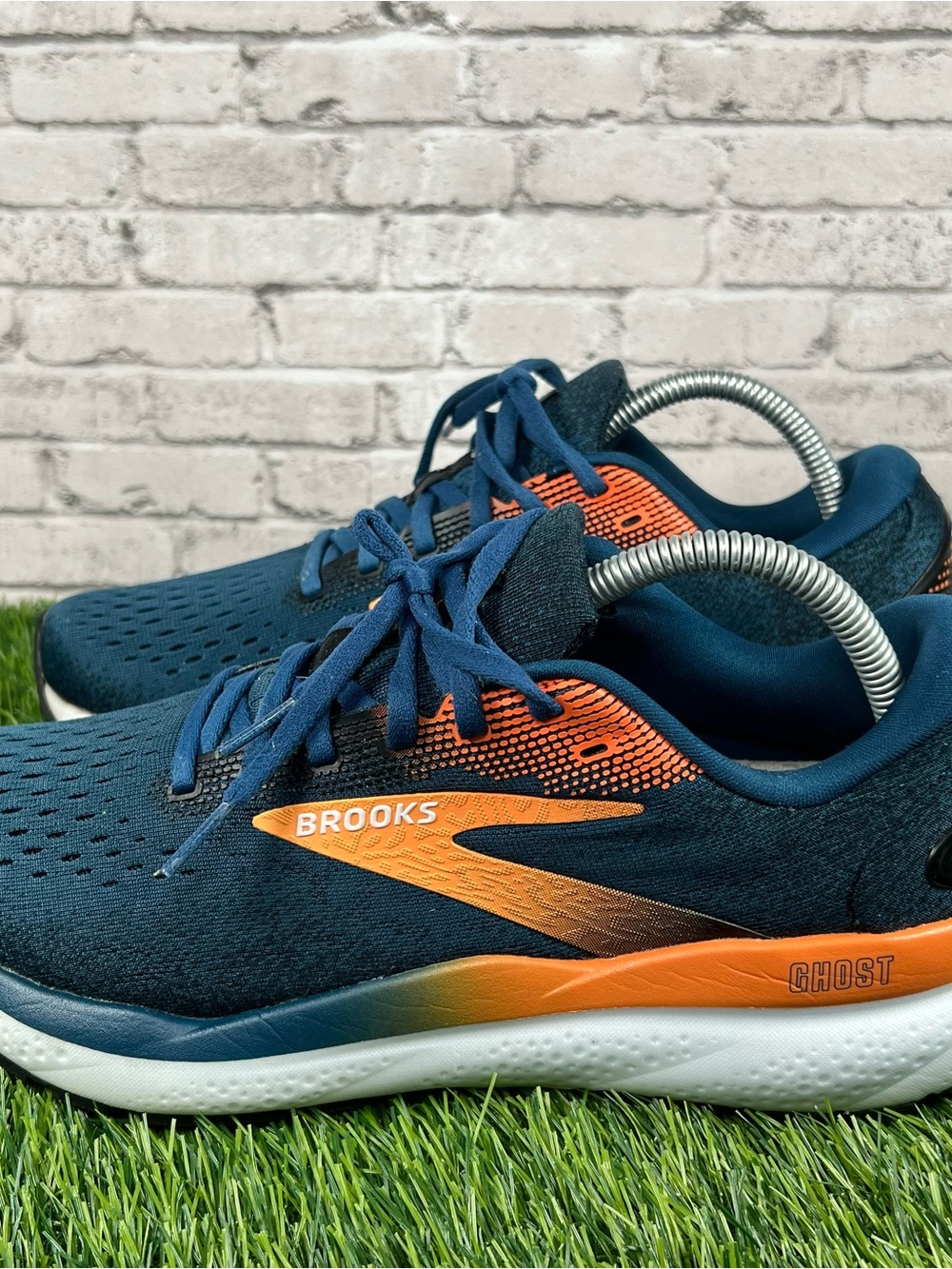 Brooks Ghost 16 Mens Size 8.5 D Blue Orange Running Athletic Sneakers Shoes